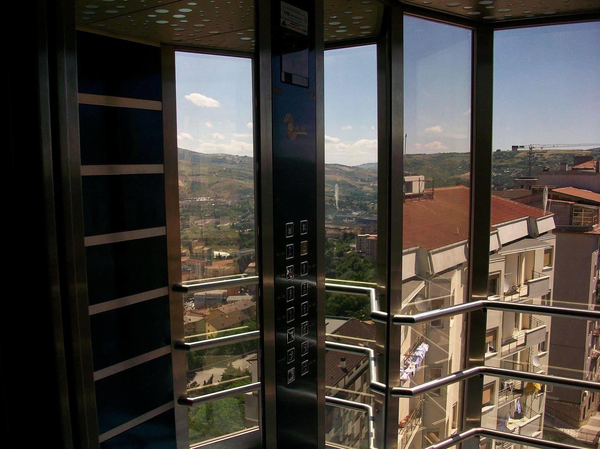 Grande Albergo Potenza Exterior photo